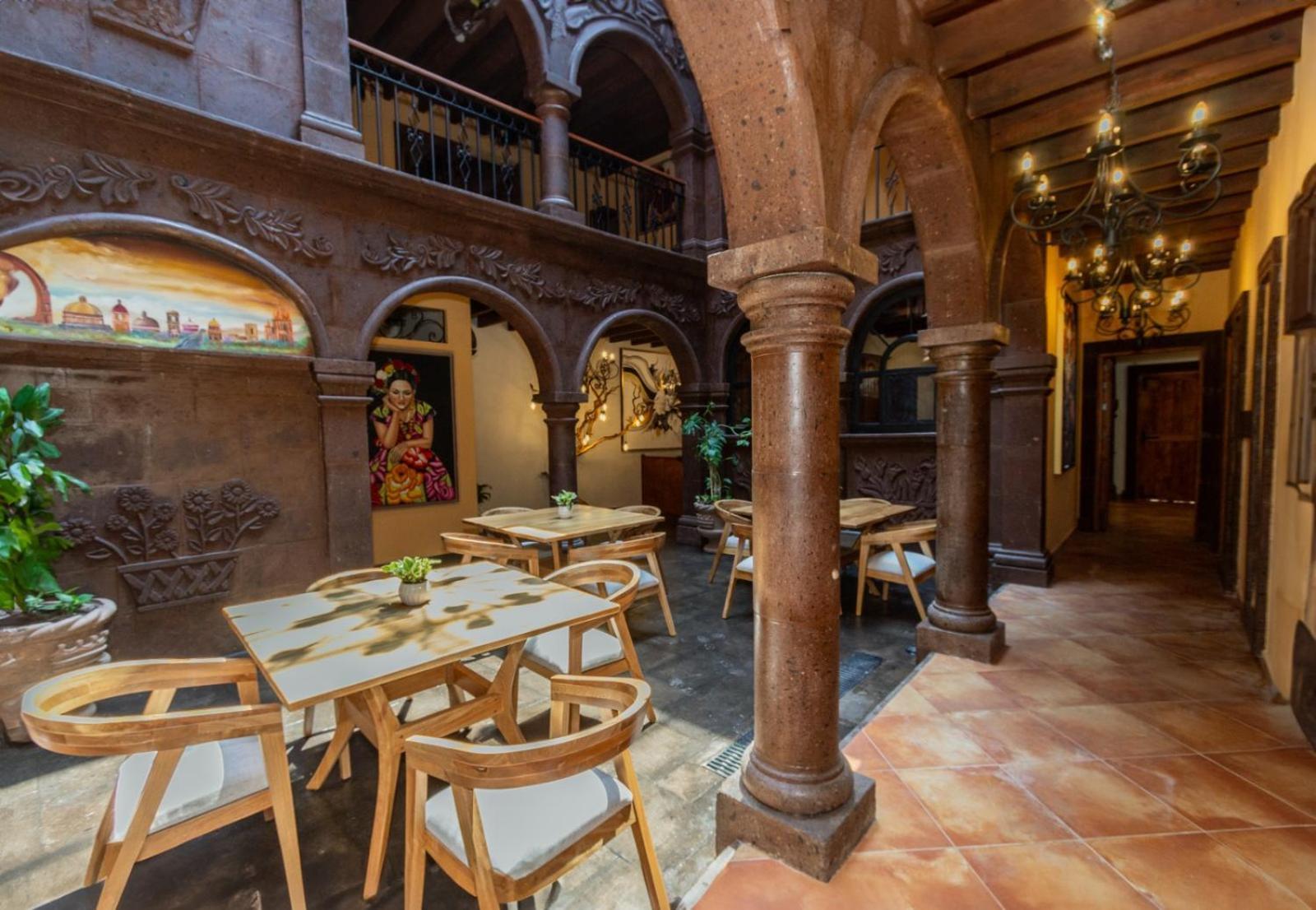 Five Queens Boutique Hotel Альенде Экстерьер фото